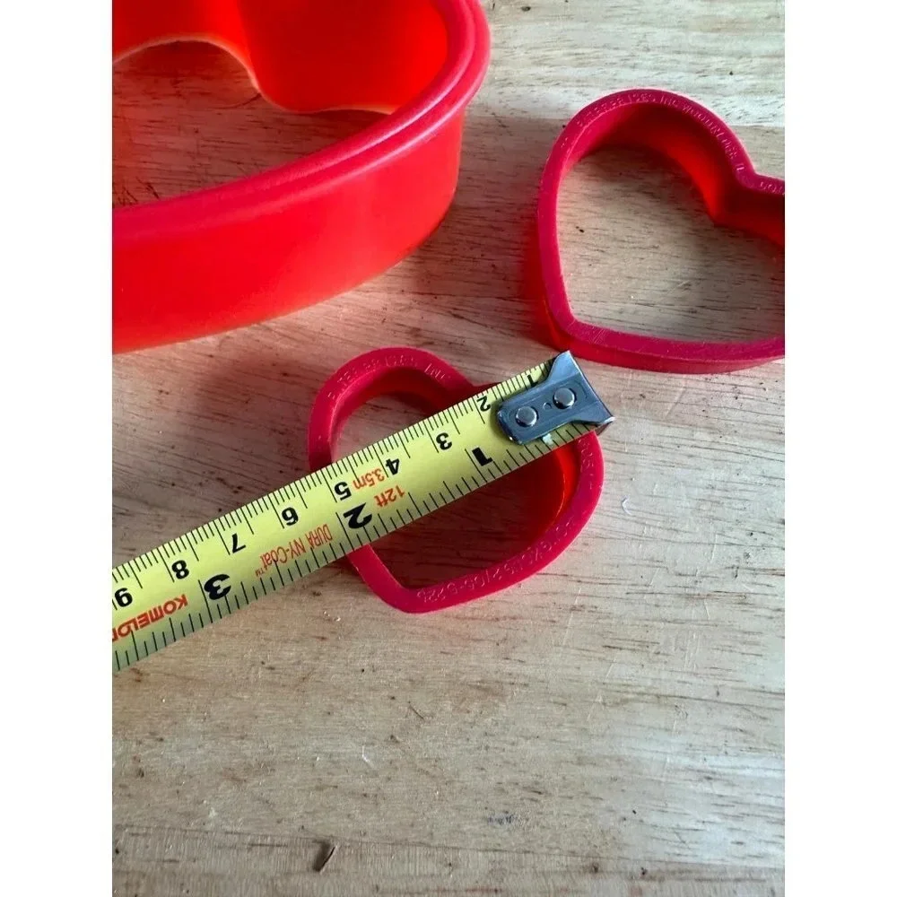 3 Cookie Cutter Red Hearts